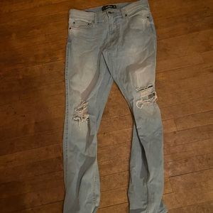 Hollister 32 34s light blue color